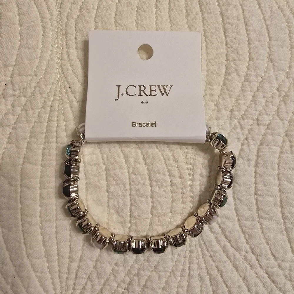 NWT J. Crew Ladies Dark Green Crystal And Pearl Stretch Bracelet